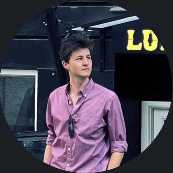 Navigation bar avatar